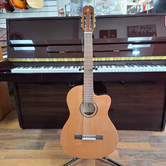 Admira Virtuoso Thin Electro Classical Guitar