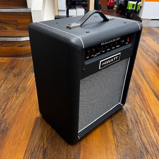 Second Hand Hiwatt 30 Bass Amp