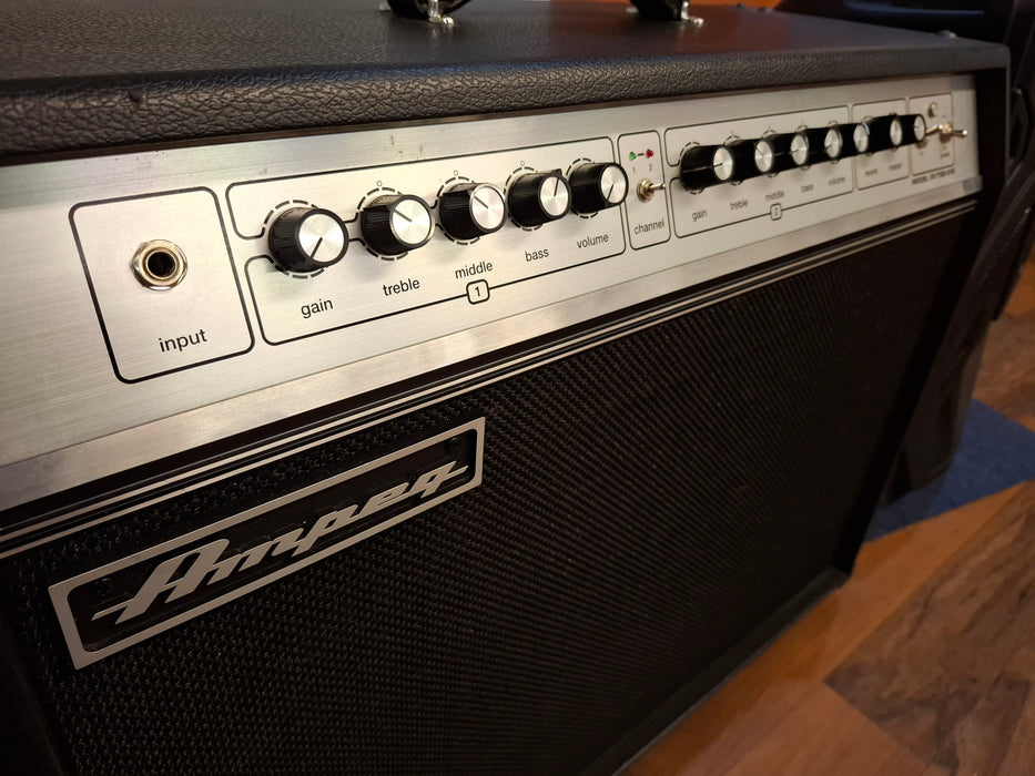 Second Hand Ampeg GVT52-212 Amplifier