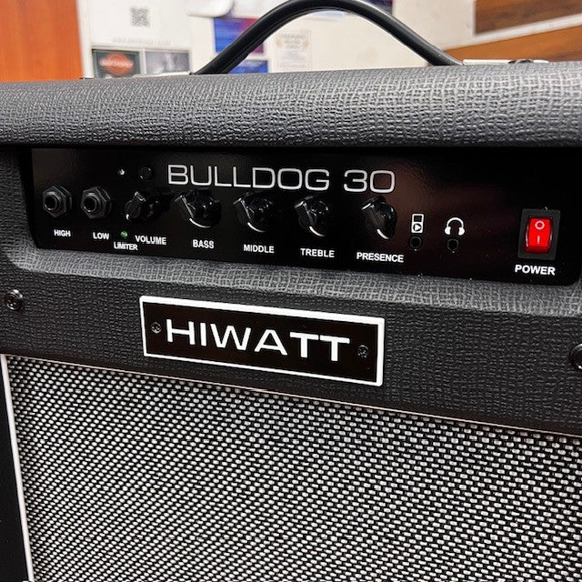Second Hand Hiwatt 30 Bass Amp