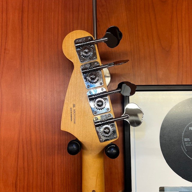 Second Hand Fender Mustang Bass