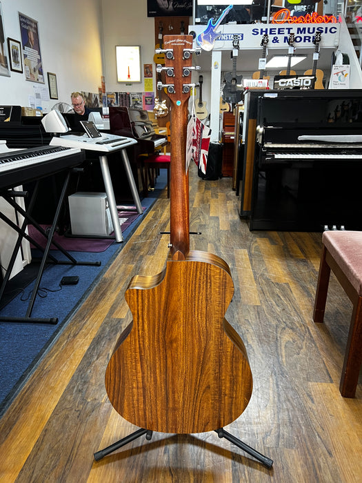 Tanglewood Metropolitan Series TM6CE Electro Acoustic Guitar