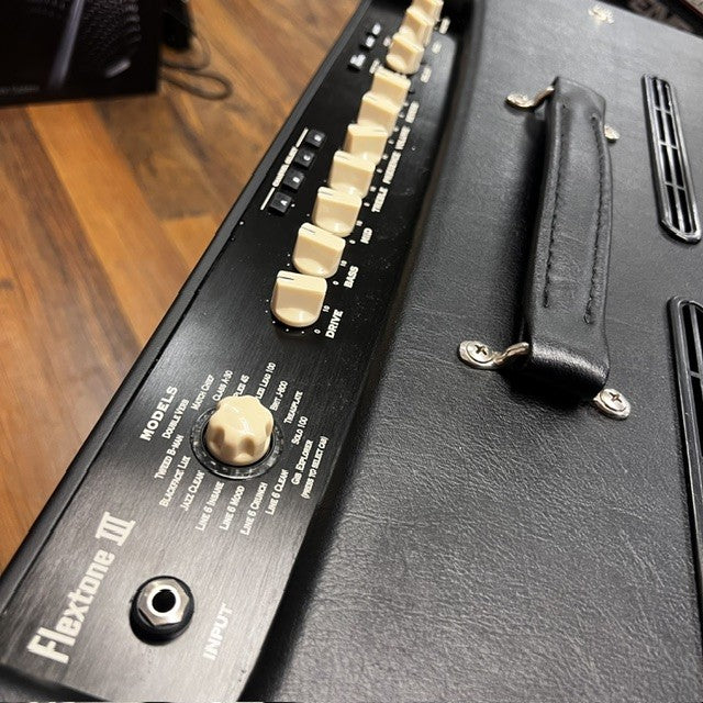 Second Hand Line 6 Flextone 3 Amp