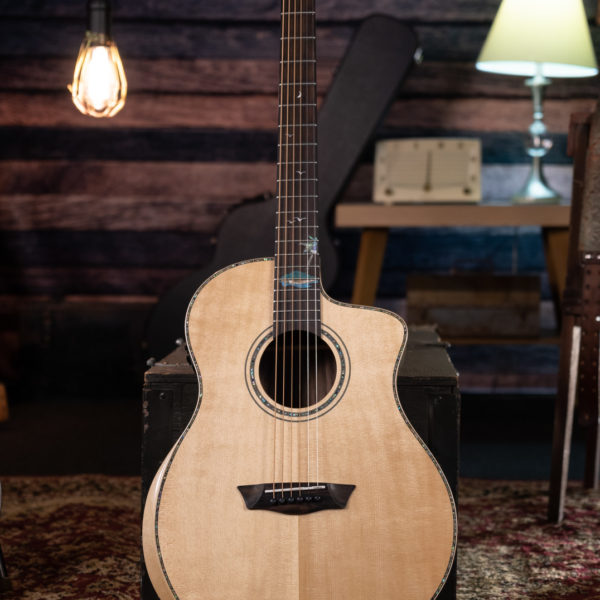 Washburn Allure SC56S Bella Tono Studio Cutaway Acoustic Electric