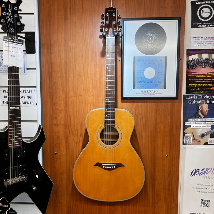 Second Hand Turner 70-00 Acoustic Guitar