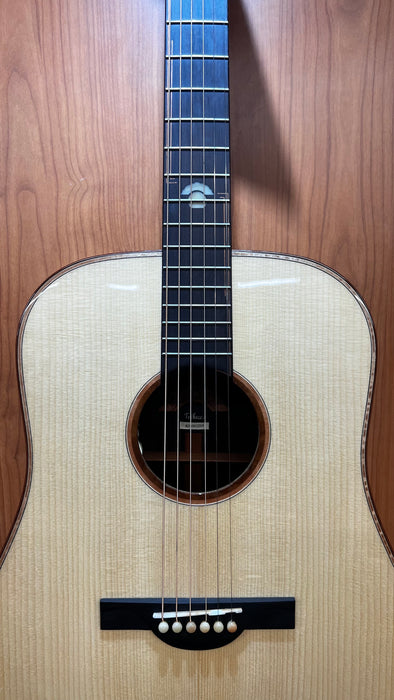 Merida TRIBECCA Electro Acoustic Guitar With Soft Padded Case