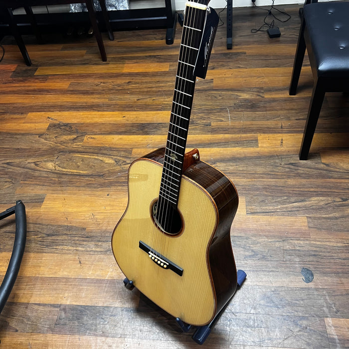 Merida TRIBECCA Electro Acoustic Guitar With Soft Padded Case
