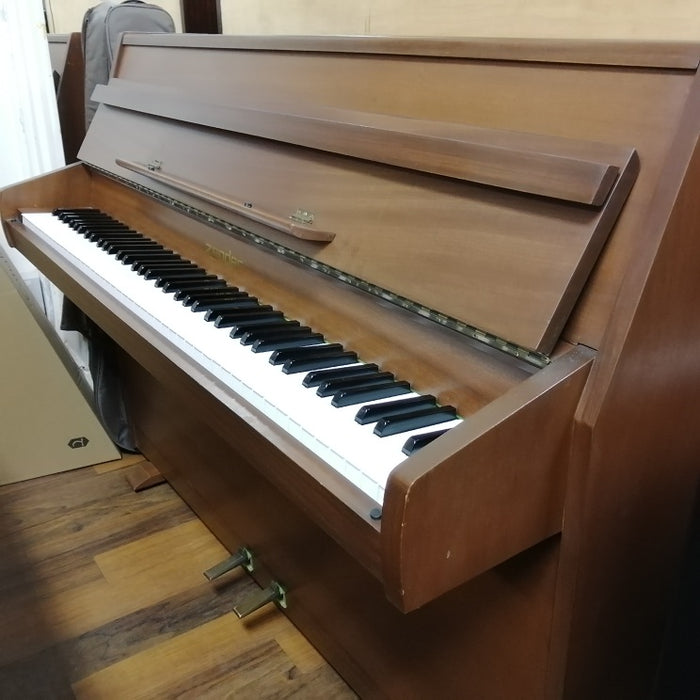 Second Hand Zender Acoustic Piano