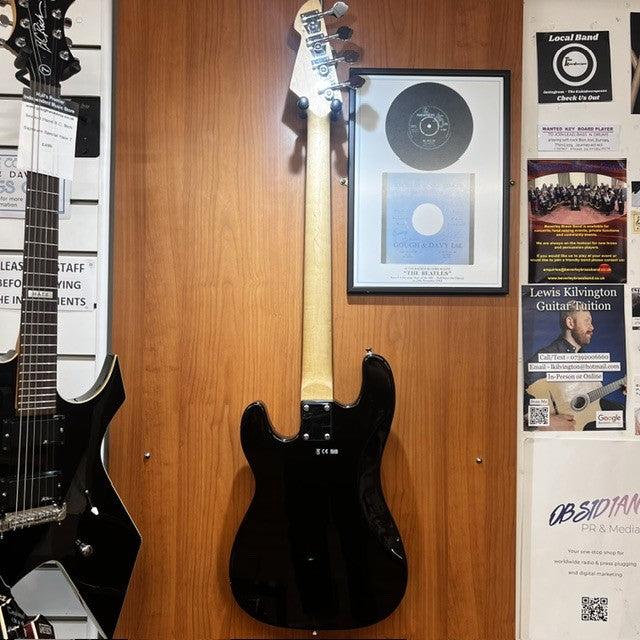 Second Hand Gear4Music LA Electric Bass Guitar