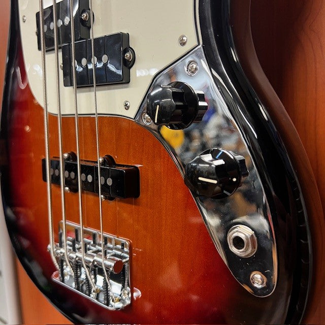 Second Hand Fender Mustang Bass