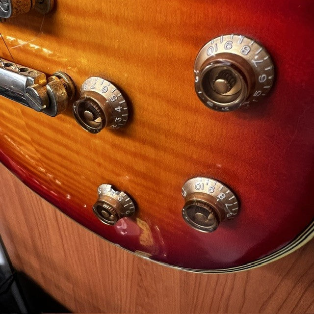 Second Hand Tanglwood TSE-505 Les Paul style Electric Guitar