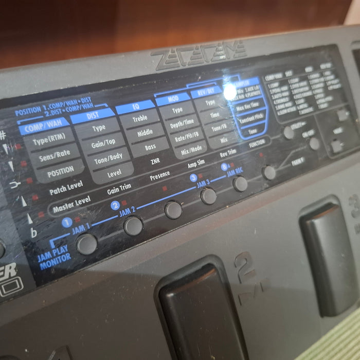 Second Hand Zoom Player 2100 Multi Effects Pedal
