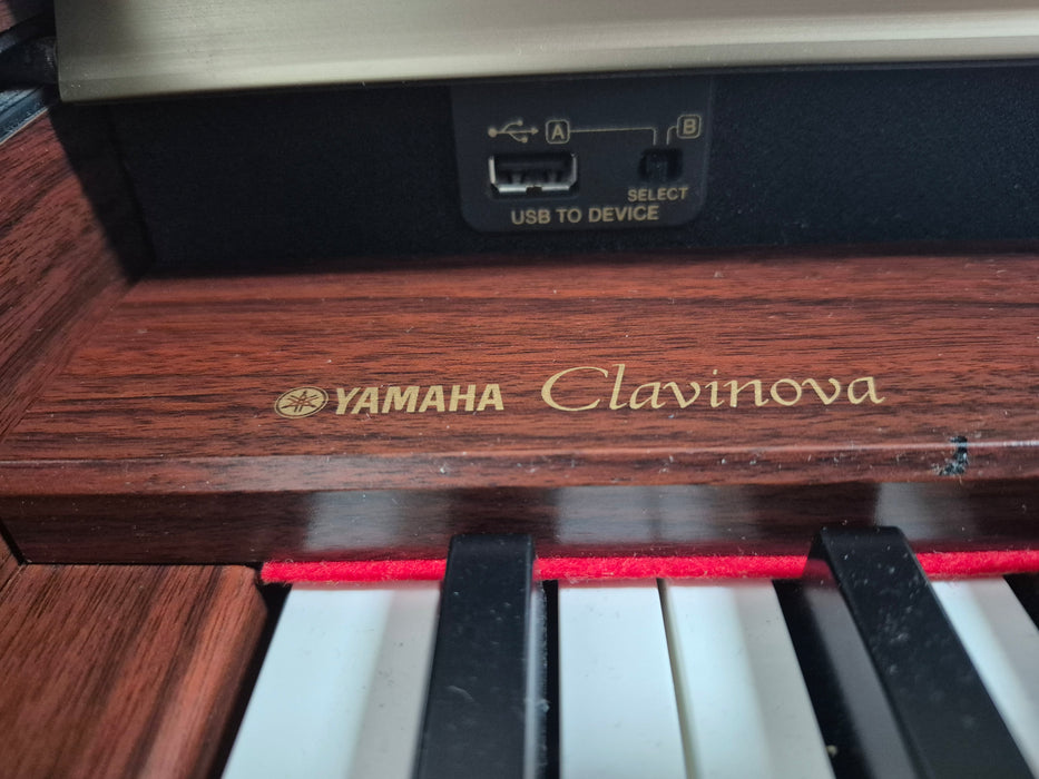 Second Hand Yamaha CLP240 Digital Piano (mahogany satin)