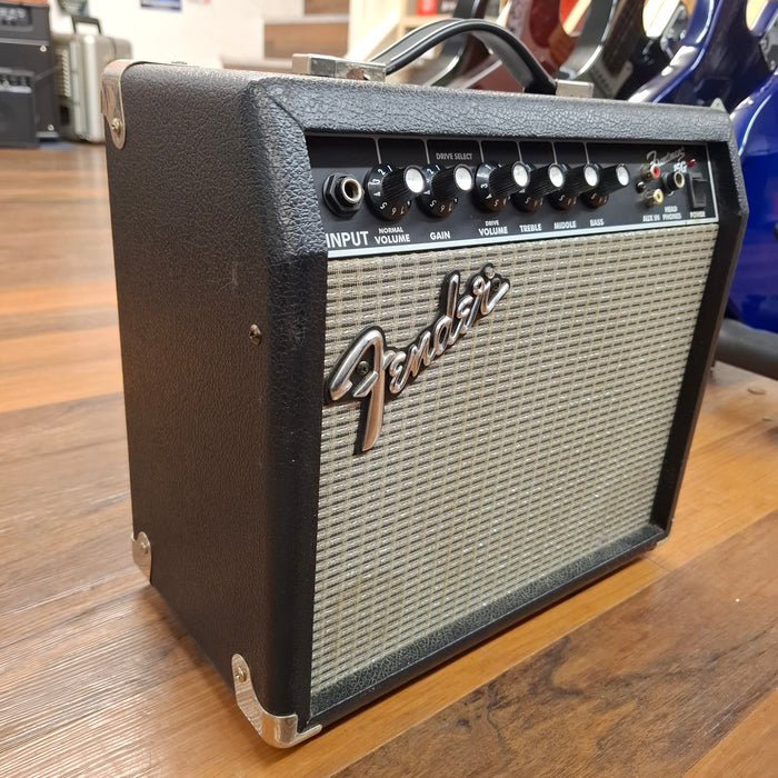 Second Hand Fender Frontman 15G Electric Guitar Amplifier