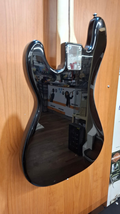 Second Hand Squier Affinity Precision Bass