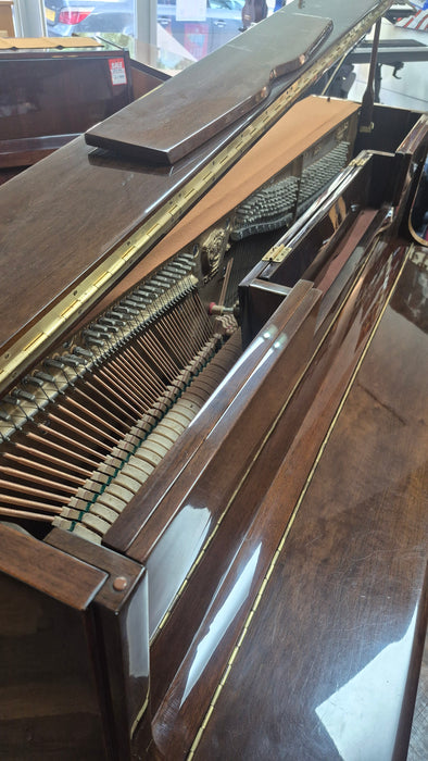 Second hand Samick SM-3 upright piano.
