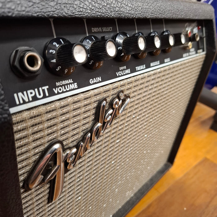 Second Hand Fender Frontman 15G Electric Guitar Amplifier