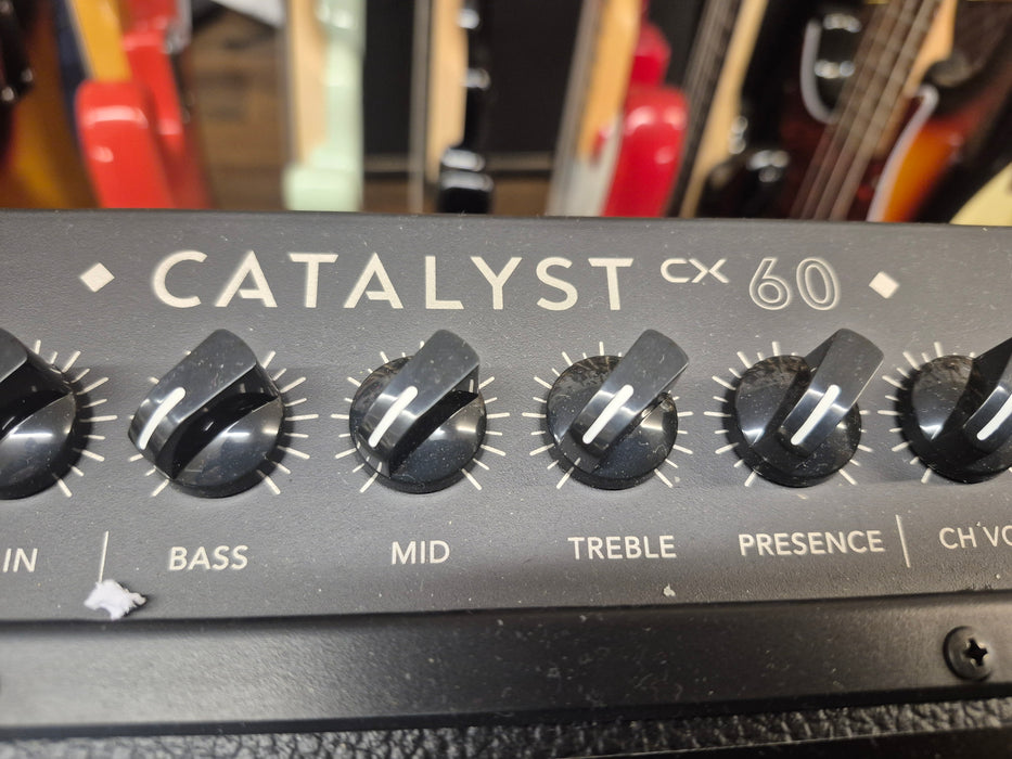 Second Hand  Line 6 catalyst CX60 60w Amp(Includes official pedal and cover)