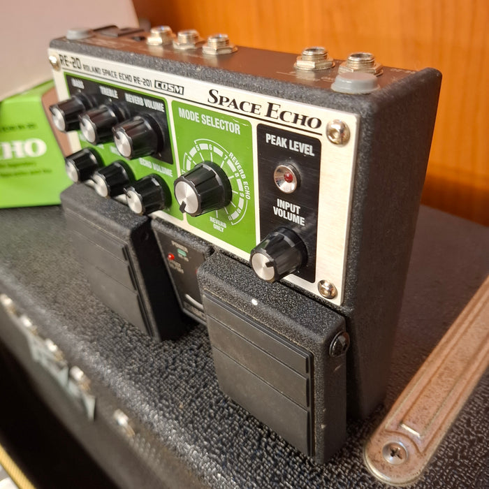 Second Hand Boss Space Echo RE-20 Effect Pedal