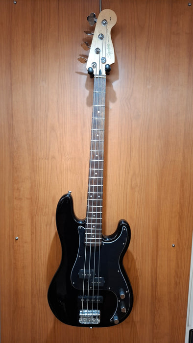 Second Hand Squier Affinity Precision Bass