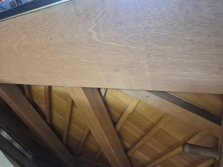 Second hand Yamaha P116 acoustic piano