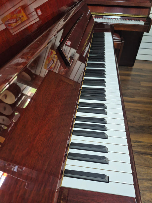Second hand Yamaha P116 acoustic piano