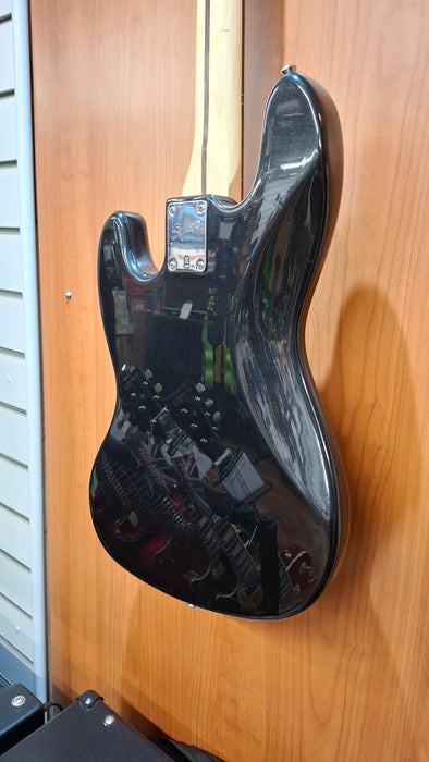 Second Hand Squier Standard Jazz Bass