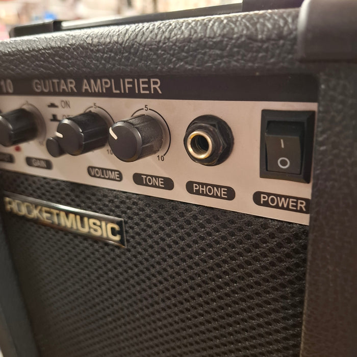 Second Hand Rocket Music Amplifier