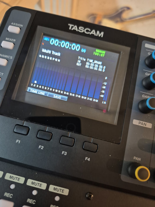 Second Hand Tascam DP-24SD 24-Track Digital Portastudio