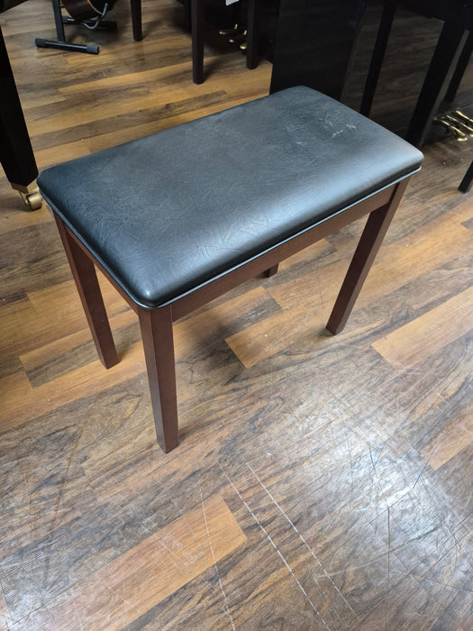 Second Hand Yamaha CLP240 Digital Piano (mahogany satin)