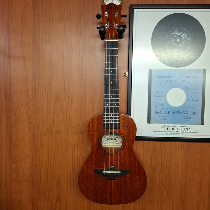 Second Hand Aklot AKC23 Concert Ukulele With Gig Bag
