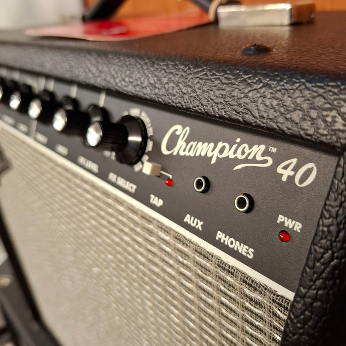 Second Hand Fender Champion 40 Electric Guitar Amplifier