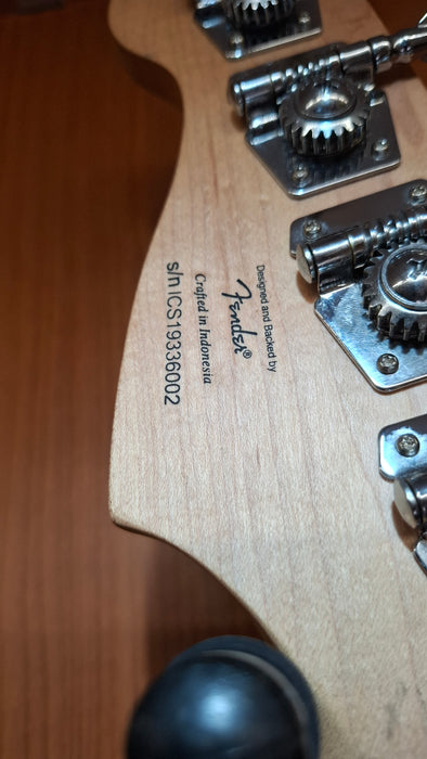 Second Hand Squier Affinity Precision Bass