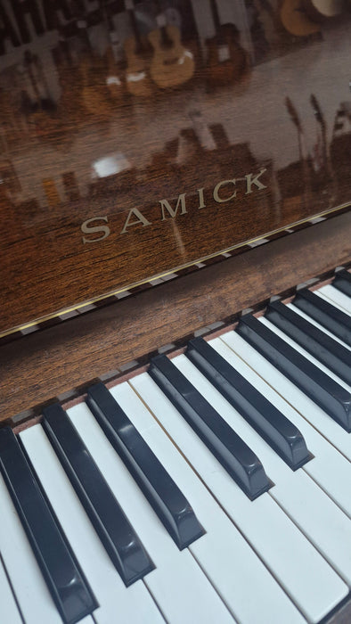 Second hand Samick SM-3 upright piano.
