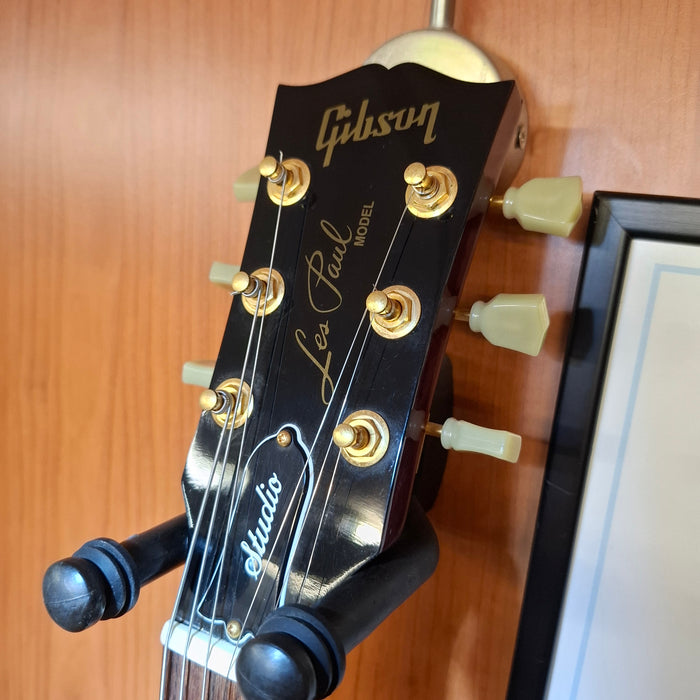 Circa 2008 Second Hand Gibson Les Paul Studio Electric Guitar