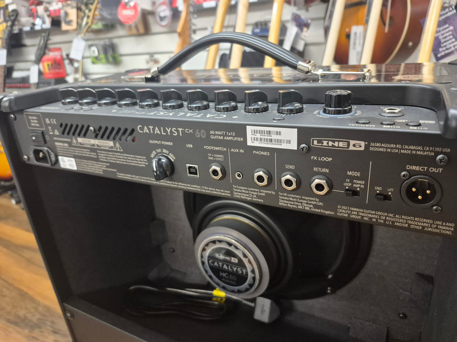 Second Hand  Line 6 catalyst CX60 60w Amp(Includes official pedal and cover)