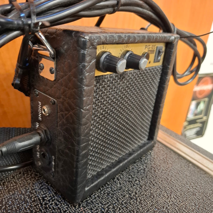 Second Hand Pure Tone Kids Electric Guitar & Amplifier