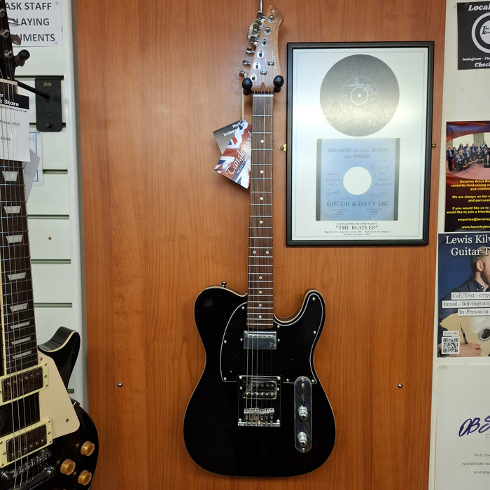 Northstar Pro NSP2BK Electric Guitar Bundle