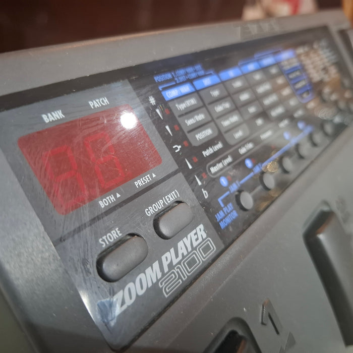 Second Hand Zoom Player 2100 Multi Effects Pedal