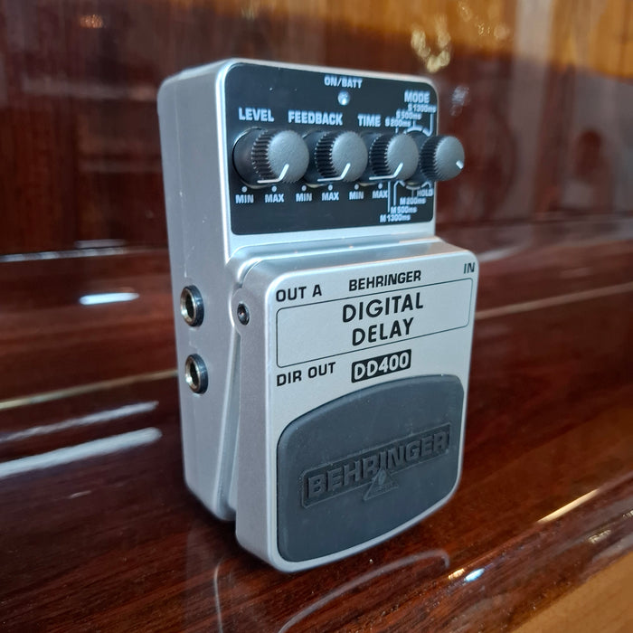 Second Hand Behringer DD400 Digital Delay Effect Pedal