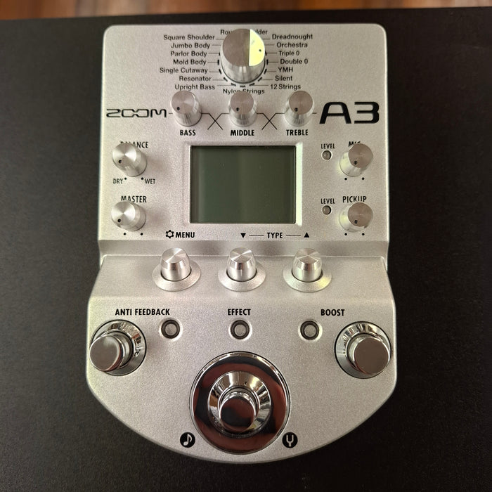 Second Hand Zoom A3 Pre Amp And Multi Effects Acoustic Guitar Pedal