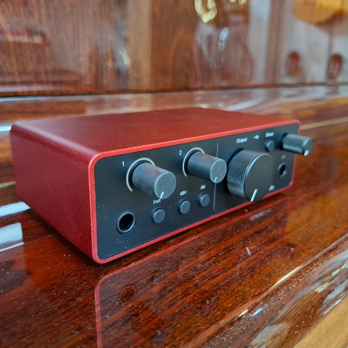 Second Hand Focusrite Scarlett Solo 4th Gen Audio Interface