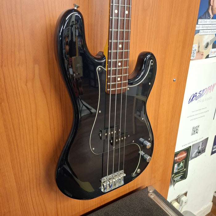 Second Hand Fender 2004/05 Precision Bass Guitar