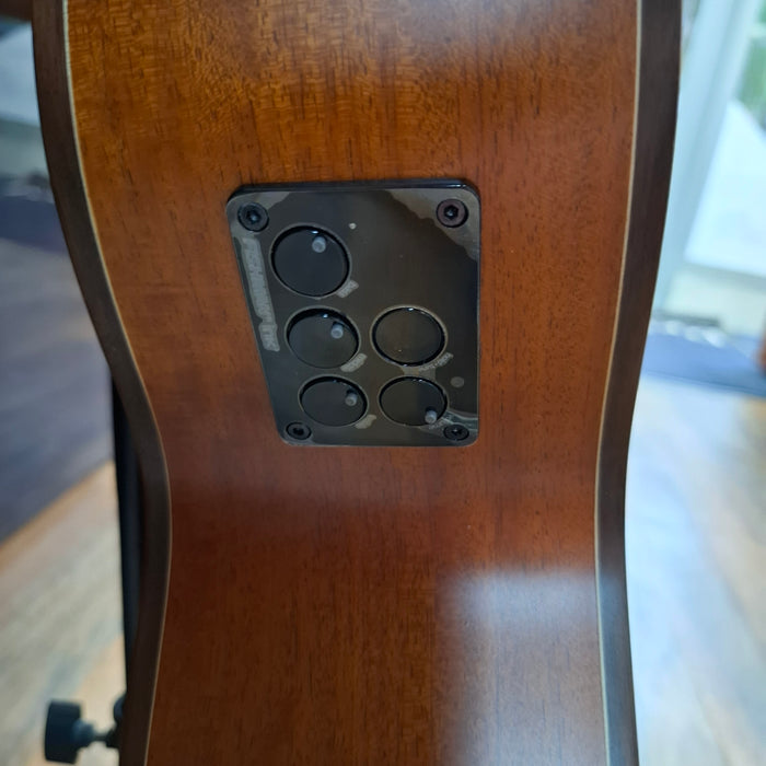 Faith Venus Natural FV Electro Acoustic Guitar