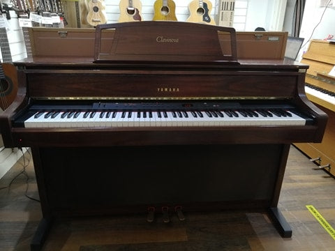 Pre-Owned Yamaha CLP880 Digital Piano